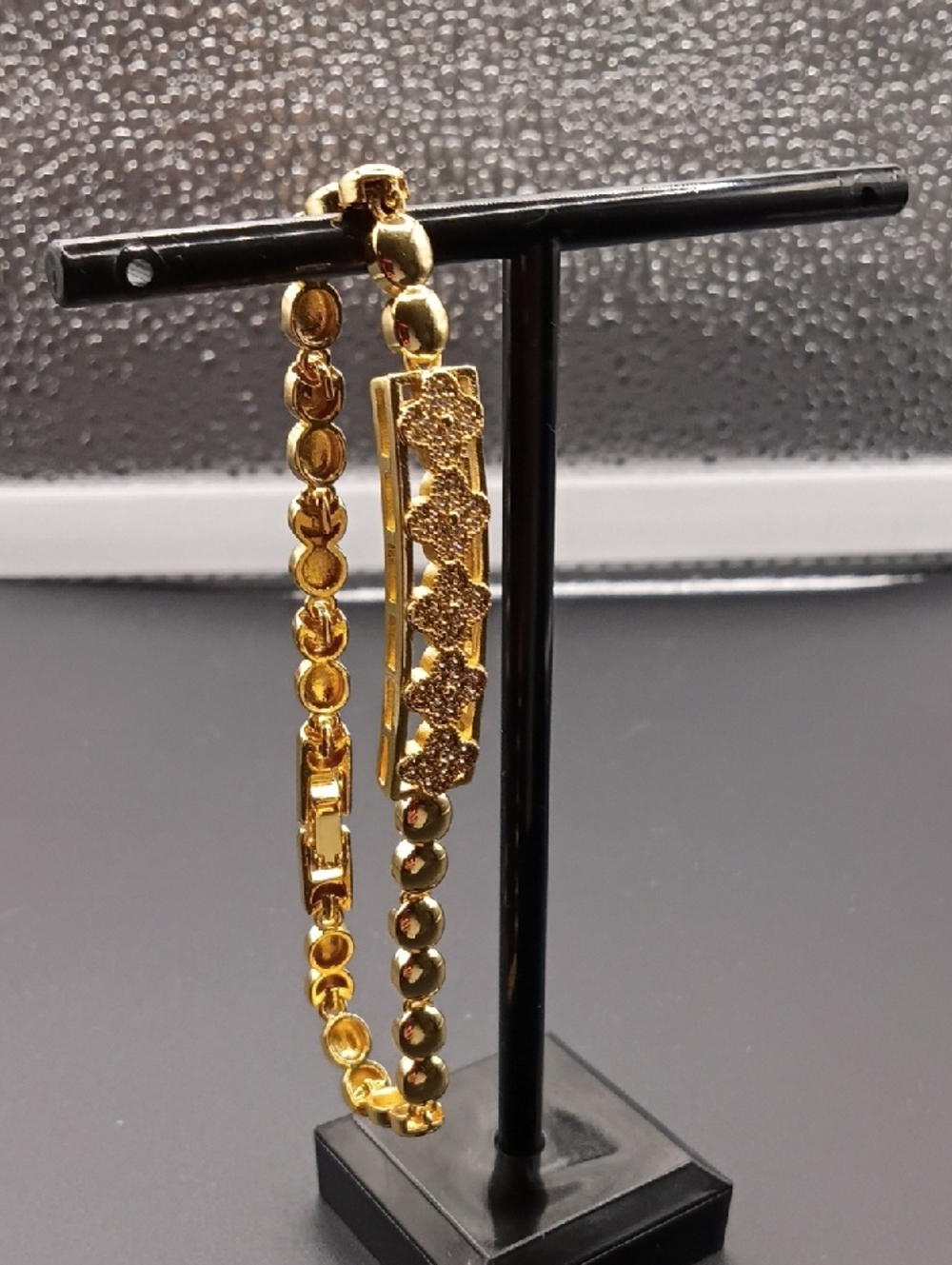 Gold Women's Beaded Bracelet - Elegant Gold Tone Jewelry
